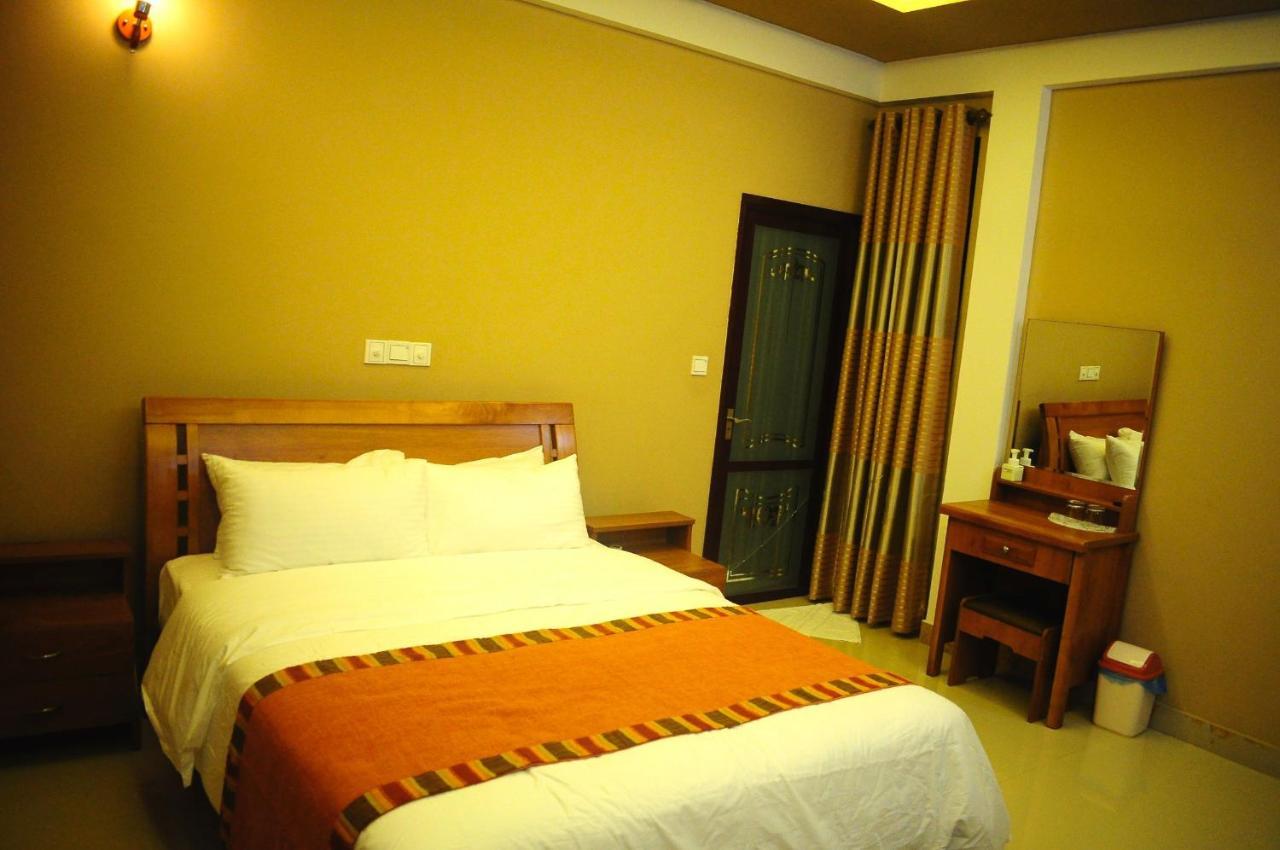 Calyx Grand Fuvahmulah Hotell Eksteriør bilde