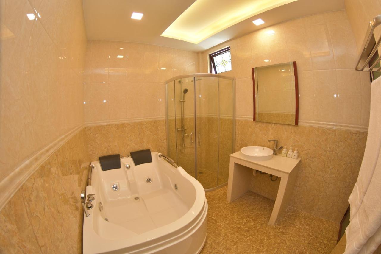 Calyx Grand Fuvahmulah Hotell Eksteriør bilde