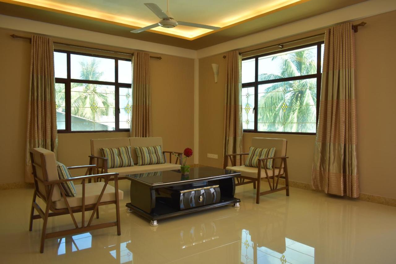 Calyx Grand Fuvahmulah Hotell Eksteriør bilde